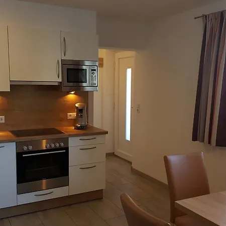 Gitti Apartment
